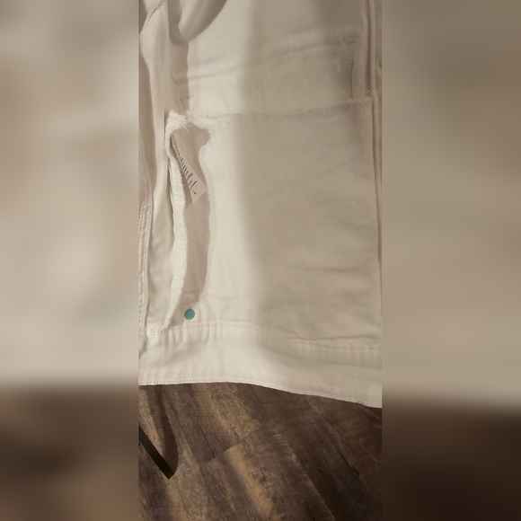 BNWT Large white jean jacket - Picture 7 of 12